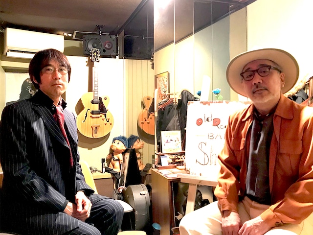 左から黒田マナブ、DJ COBRA。