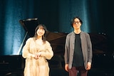 左からヒグチアイ、ホリエアツシ(Photo by Kana Tarumi)。
