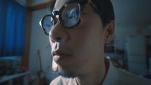 tofubeats「REFLECTION feat.中村佳穂」ミュージックビデオより。