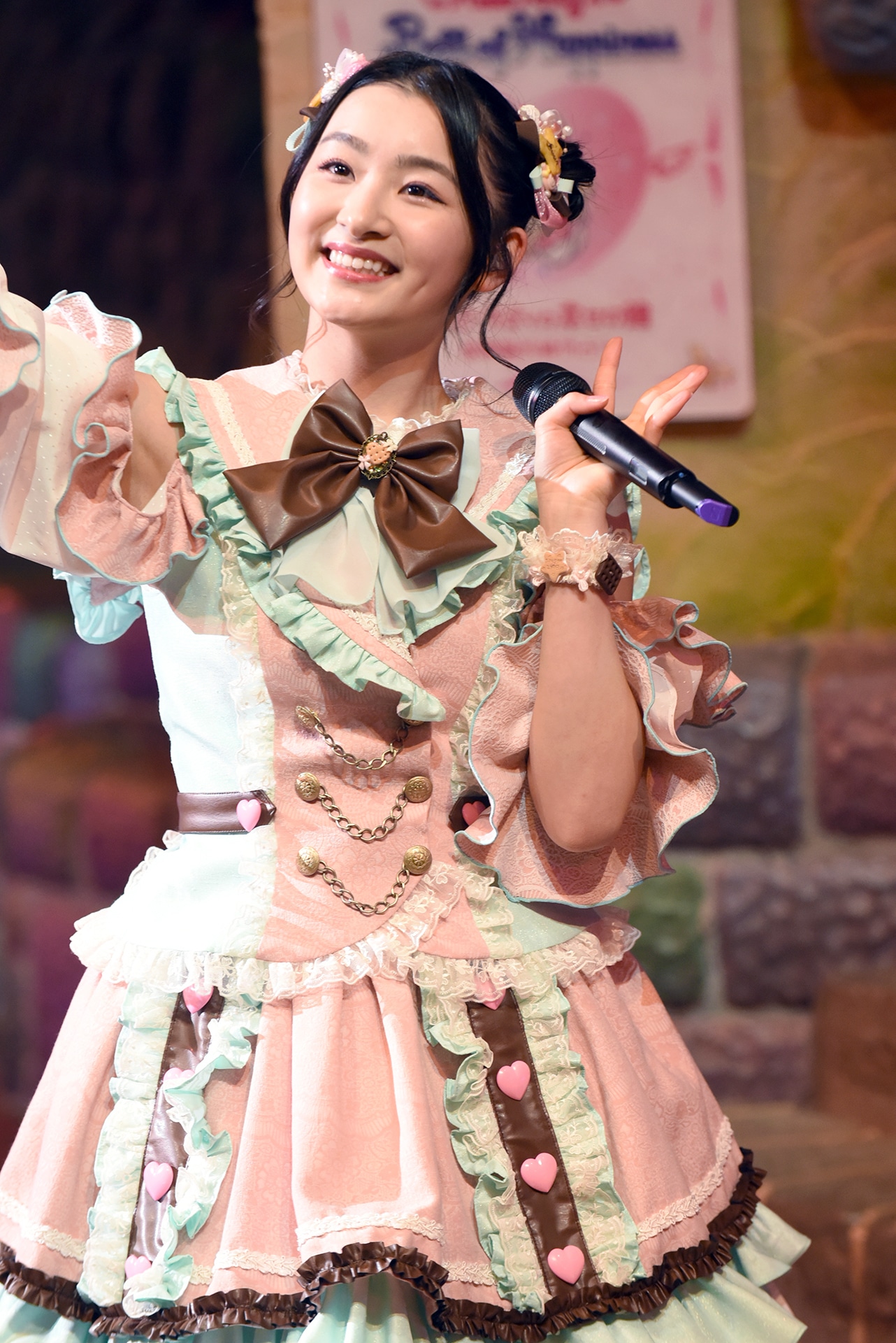 杏ジュリア
