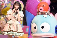 左から坂井仁香、ハンギョドン。