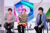 左からEXIT、三浦大知。(c)日本テレビ