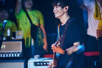 スペースシャワーTV「SPACE SHOWER TV "LIVE with YOU" ～ASIAN KUNG-FU GENERATION～」より。