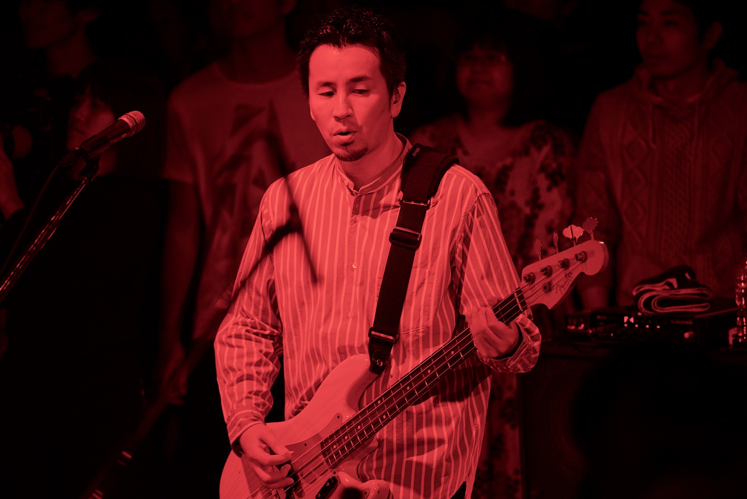 スペースシャワーTV「SPACE SHOWER TV "LIVE with YOU" ～ASIAN KUNG-FU GENERATION～」より。