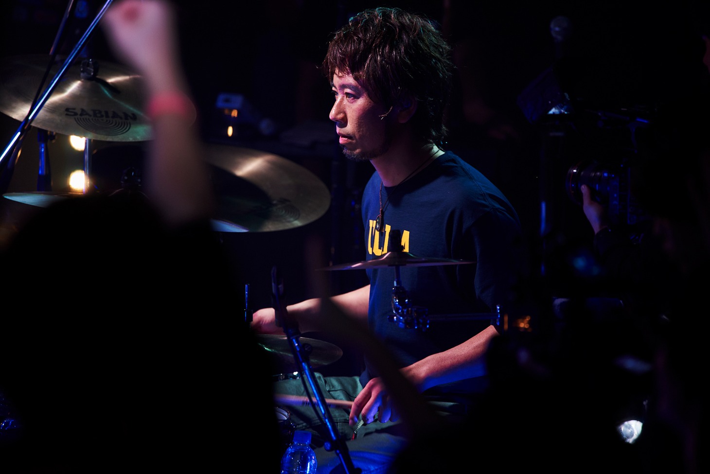 スペースシャワーTV「SPACE SHOWER TV "LIVE with YOU" ～ASIAN KUNG-FU GENERATION～」より。