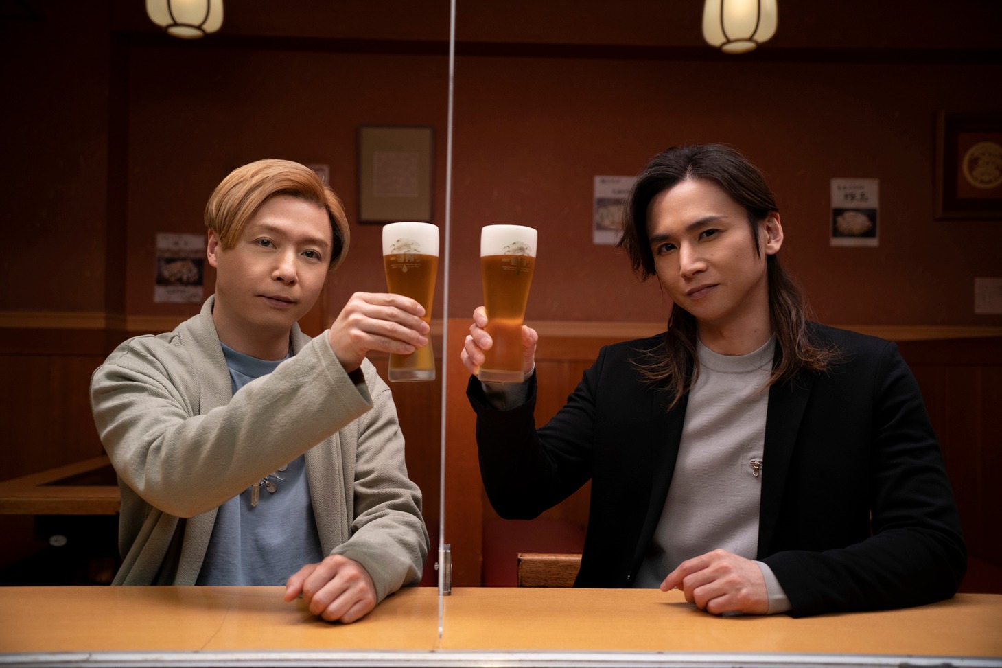 キリンビールの新テレビCM「ビール、飲みませんか KinKi Kids」編より。