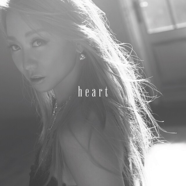 倖田來未「heart」CD+Blu-ray仕様ジャケット