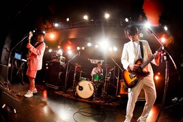 10年の時を経てDOPING PANDAの新章、開幕！聖地で最新の3人の音を鳴らす