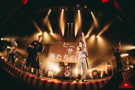 オメでたい頭でなにより「5周年だョ！全員集合」の様子。