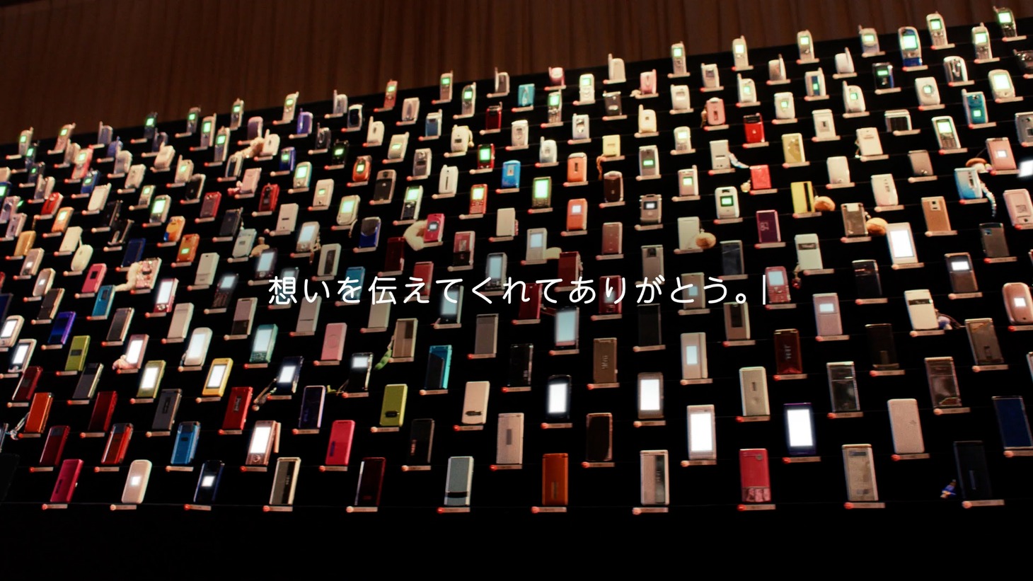 Webムービー「iモード卒業公演」より。