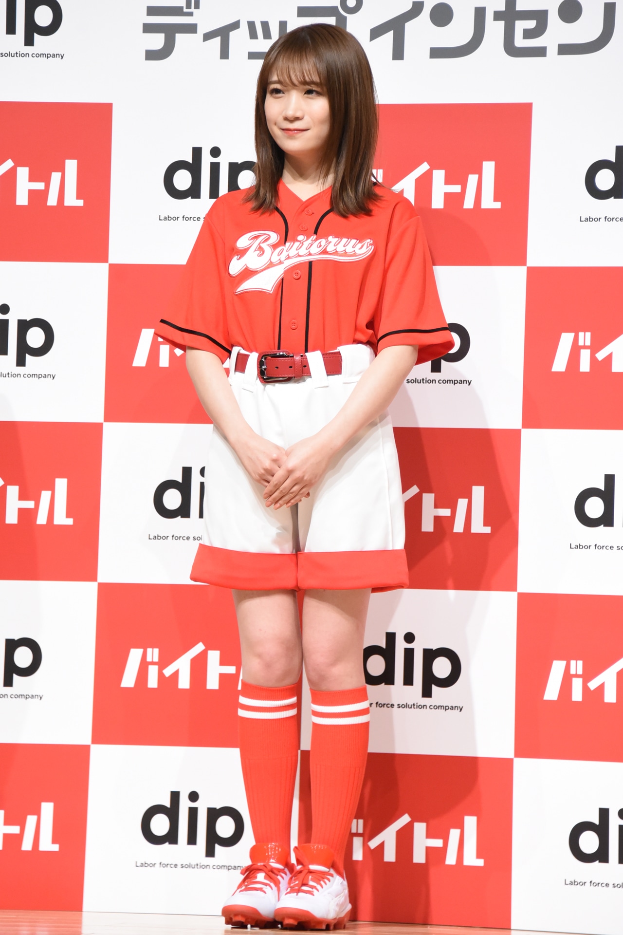 秋元真夏
