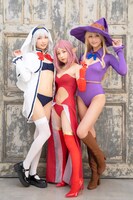 左から霜月めあ、十味（#2i2）、川瀬もえ。