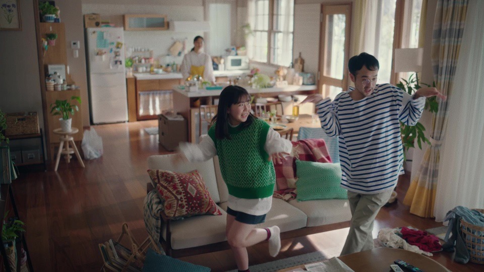 テレビCM「日向坂46 新メンバーオーディション 家族編」より。