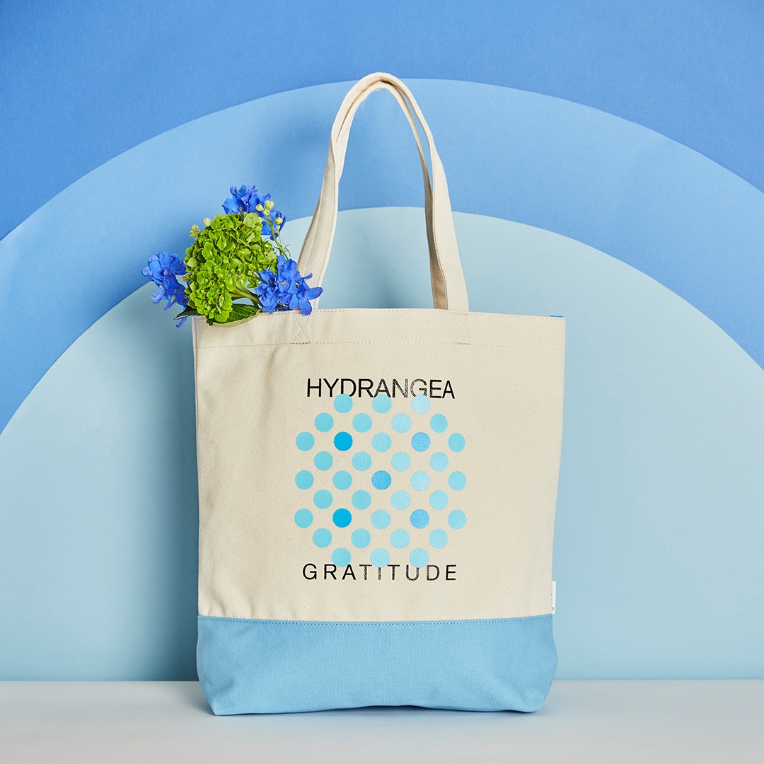 DOT FLOWER TOTE HYDRANGEA