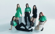 「H&M with ITZY」ビジュアル