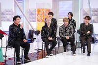 左から木村昴、Da-iCE。(c)日本テレビ