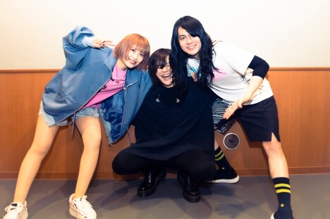 ヤバイTシャツ屋さん（撮影：田中聖太郎）