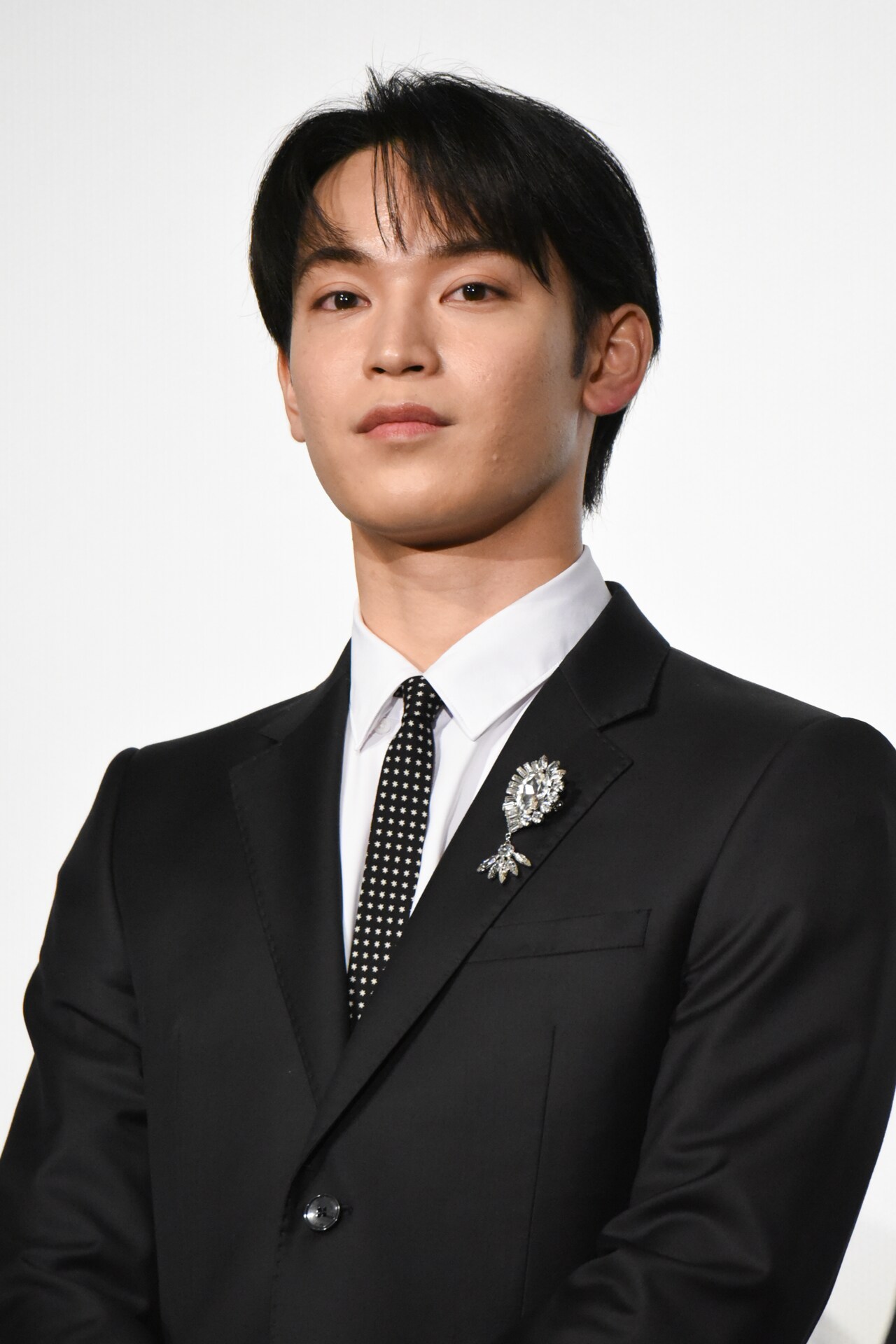 JO1 サイン　グッズ　木全翔也　鶴房汐恩　與那城奨　クッション JO1 サイン グッズ 木全翔也 鶴房汐恩 與那城奨 クッション
