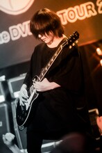 こやまたくや（G, Vo）（撮影：田中聖太郎）