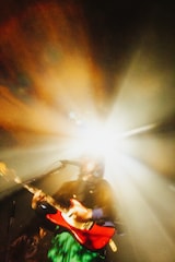 chilldspotが初のリキッドワンマンで16曲熱演、ヨルシカ・n-bunaプロデュースの新曲初披露