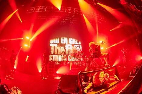 2022年1月27日にUSEN STUDIO COASTで行われた「DIR EN GREY THE FINAL DAYS OF STUDIO COAST」ライブ写真。