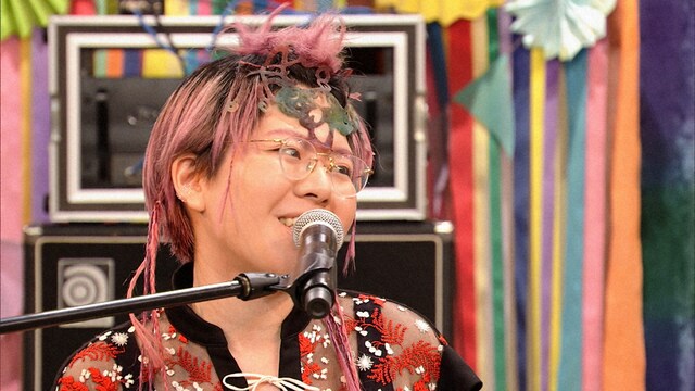 「シャキーン！ザ・ライブ」より、中村佳穂。（写真提供：NHK）