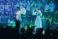 後藤正文と塩塚モエカ（羊文学）。（撮影：山川哲矢）