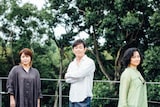左から夏川りみ、宮沢和史、大城クラウディア。