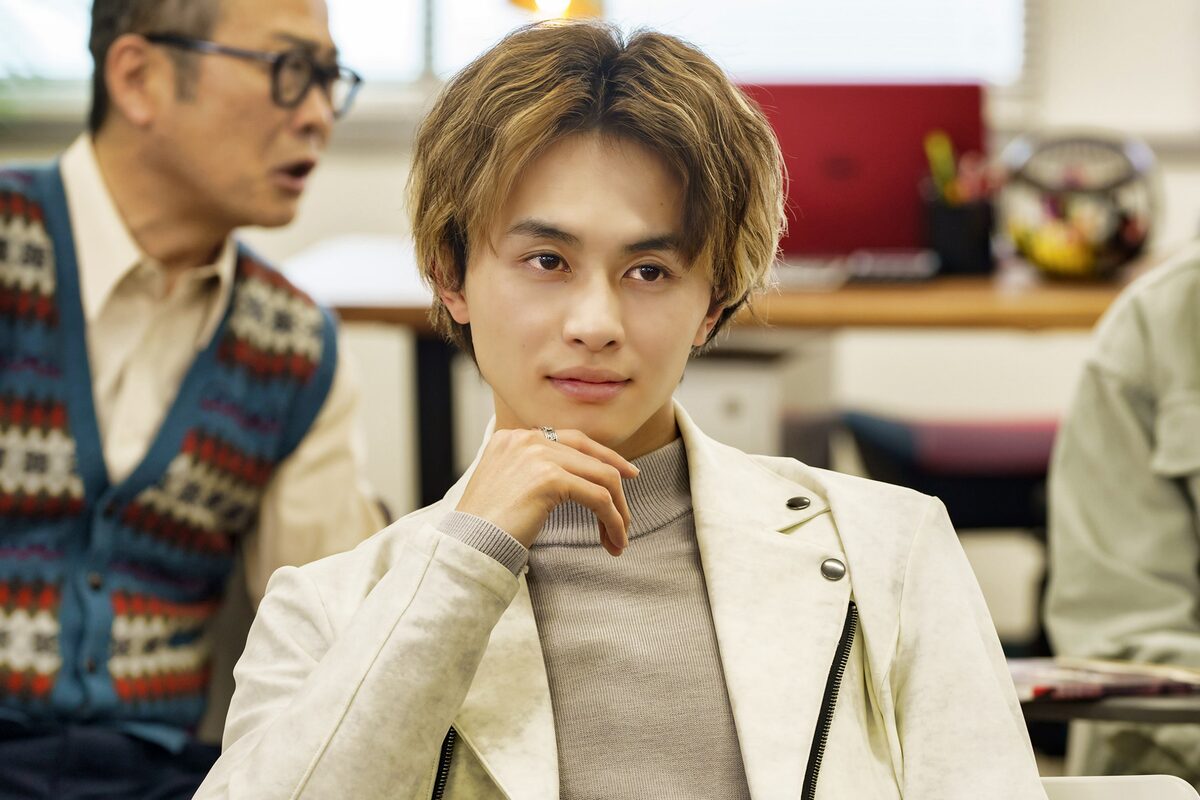 超特急タクヤ 探偵学校舞台の新ドラマ クロステイル で現役ホストの生徒演じる コメントあり 写真18枚 音楽ナタリー