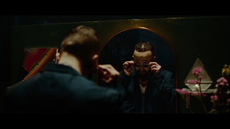 Nulbarich「STEP IT」MVより。