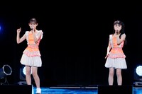 2月にハロプロ研修生に加入した後藤花（左）と前島花凛（右）。