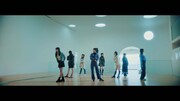 乃木坂46「届かなくたって…」ミュージックビデオより。