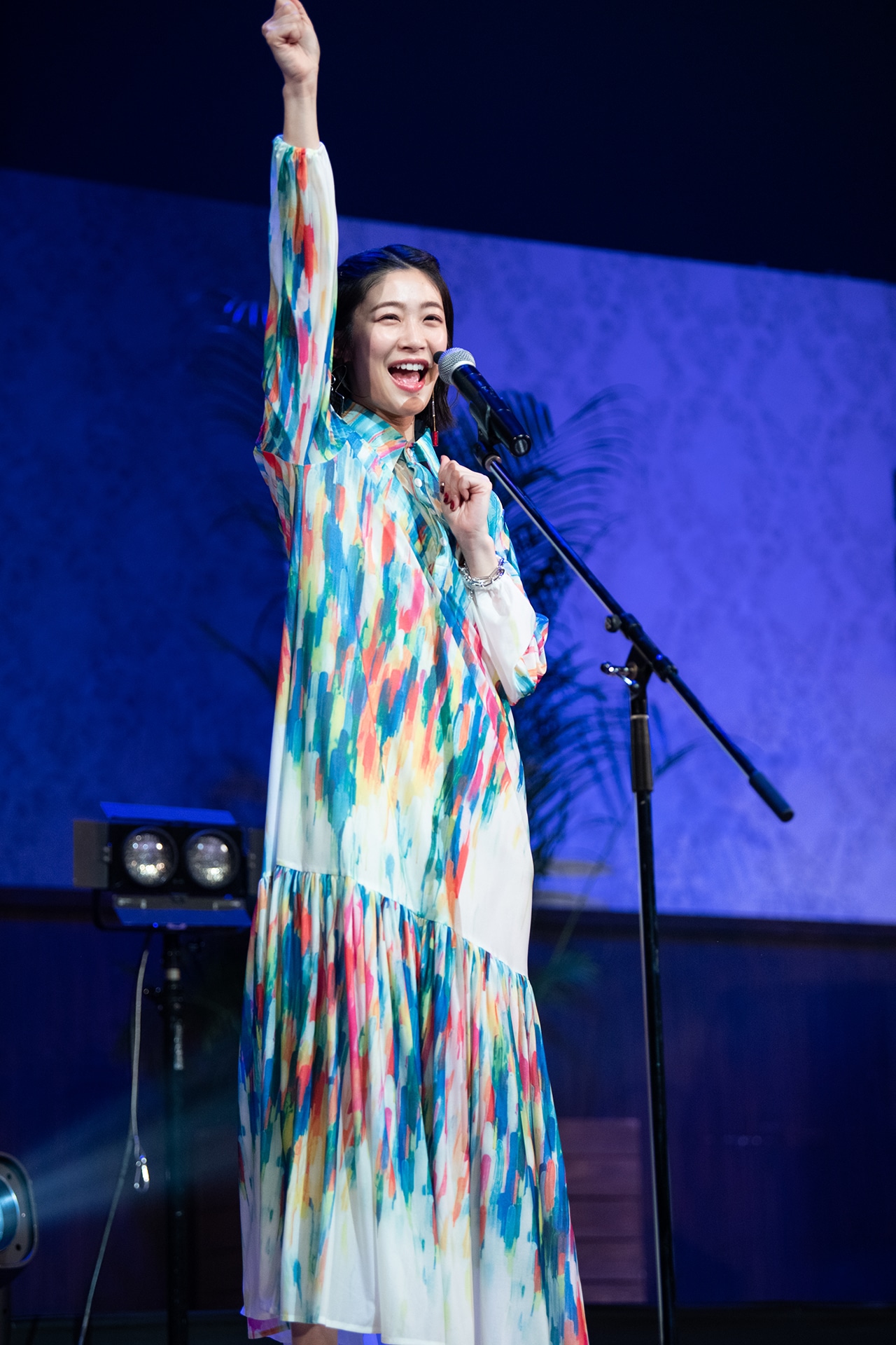 加村真美