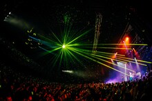 go!go!vanillas「青いの。ツアー 2022」初日公演の様子。（撮影：白石達也）