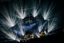 go!go!vanillas「青いの。ツアー 2022」初日公演の様子。（撮影：白石達也）