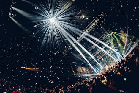 go!go!vanillas「青いの。ツアー 2022」初日公演の様子。（撮影：西槇太一）