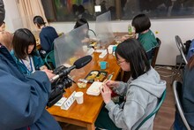 「WACK合同オーディション2022」3月20日夕食の様子。