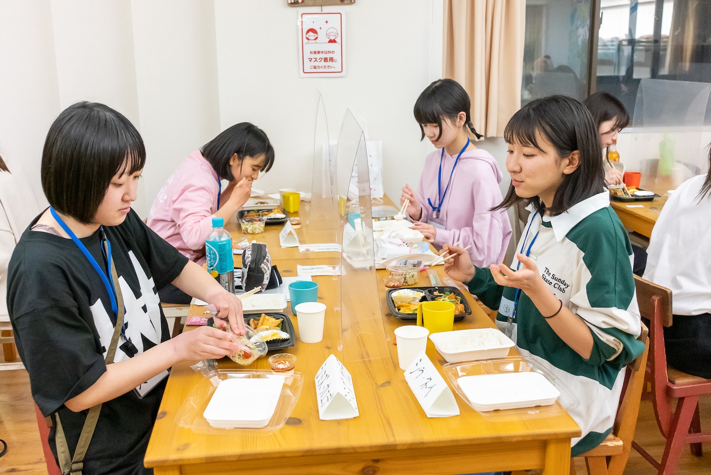 「WACK合同オーディション2022」3月20日夕食の様子。