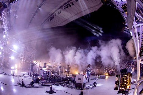 神はサイコロを振らない「東阪野音Live 2022『最下層からの観測』」東京・日比谷公園大音楽堂（日比谷野音）公演の様子。（Photo by Viola Kam ［V'z Twinkle］）