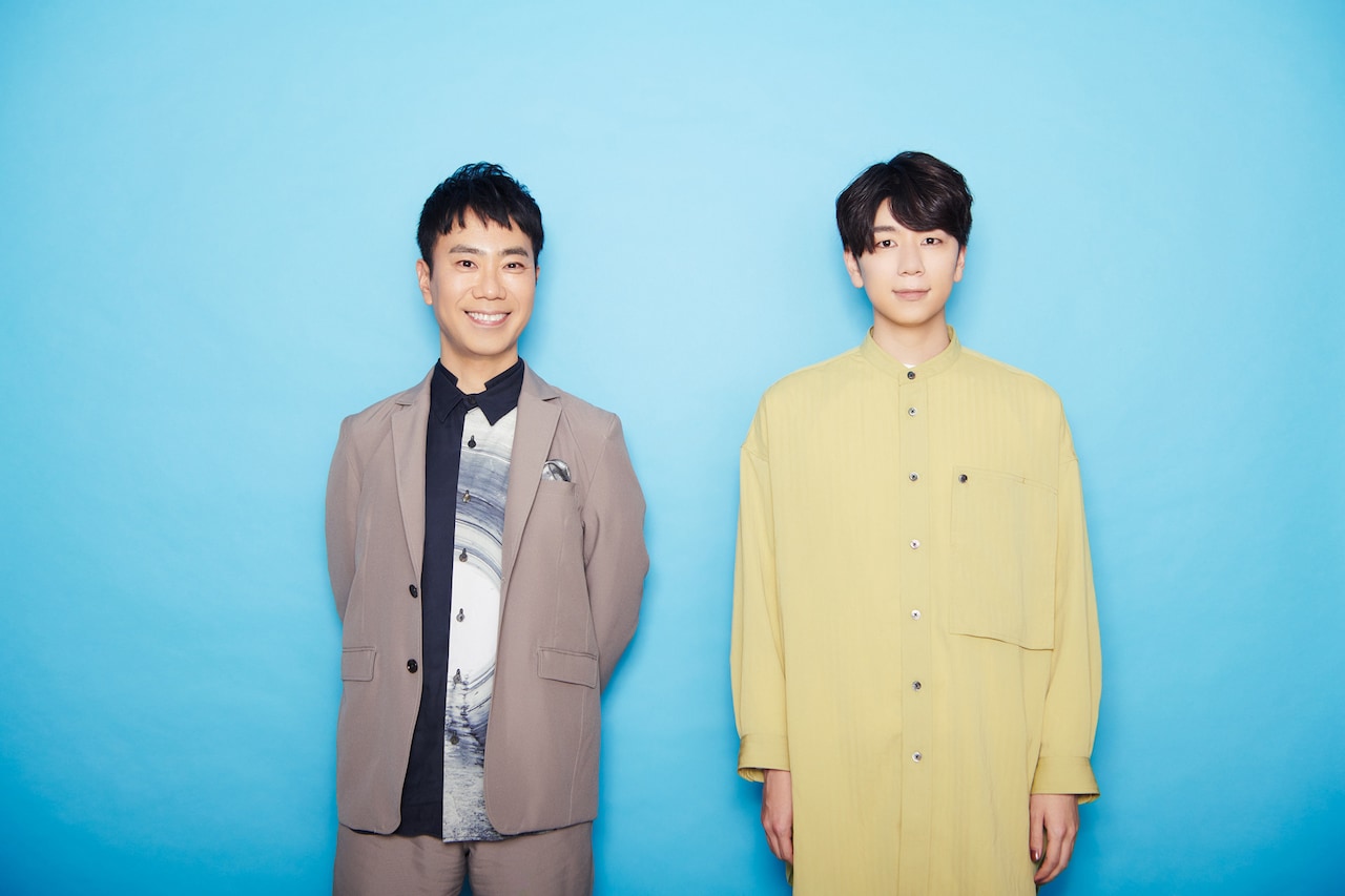 左から藤井隆、西山宏太朗。