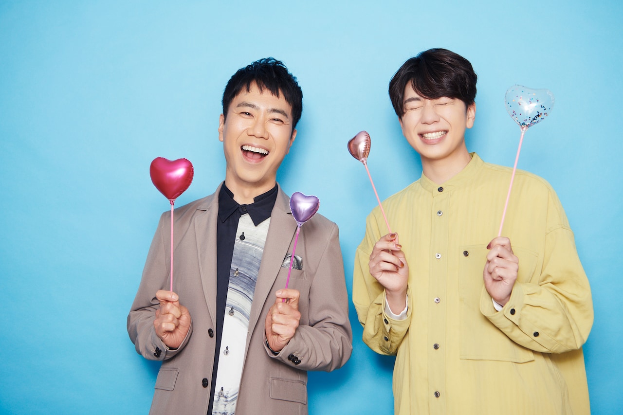 左から藤井隆、西山宏太朗。