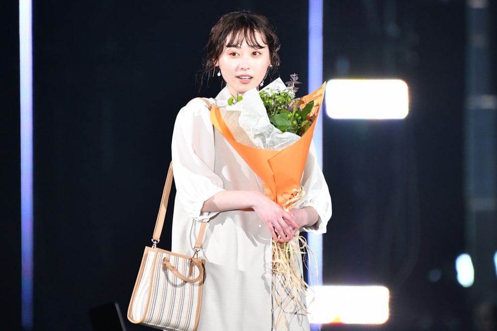 福原遥 - 乃木坂46＆日向坂46メンバーが最新のサステナファッション