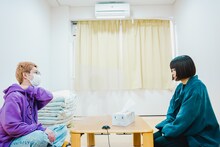 渡辺淳之介（WACK代表）とイチャモリ。