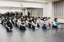 「WACK合同オーディション2022」2日目夜のパフォーマンス審査の様子。