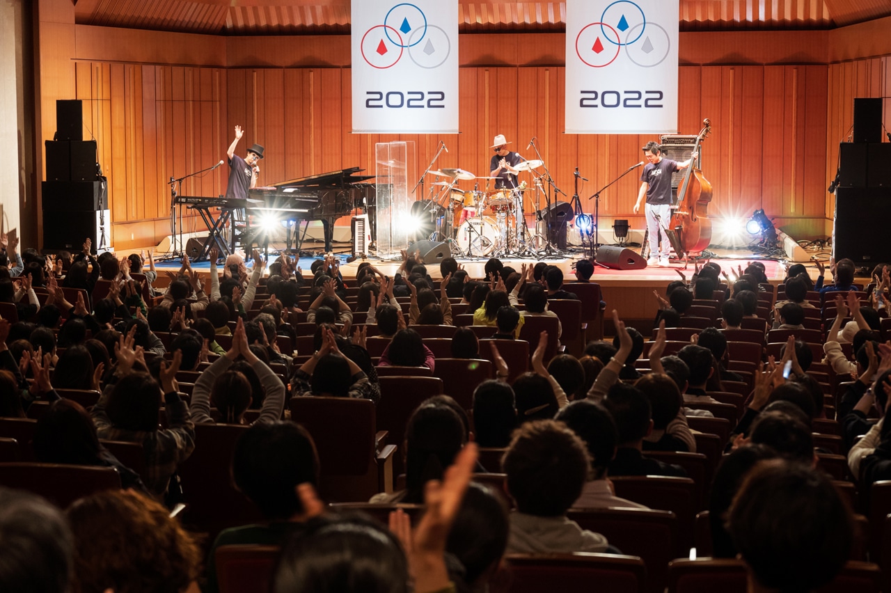 「H ZETTRIO 2022 Beat Swing Tour -Hall & Jazz Club-」東京・浜離宮朝日ホール公演の様子。（Photo by Yuta Ito）
