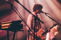 カナタタケヒロ（Vo,G）（撮影：西槇太一）