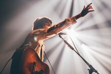 カナタタケヒロ（Vo,G）（撮影：西槇太一）