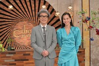 左からリリー・フランキー、水原希子（写真提供：NHK）。