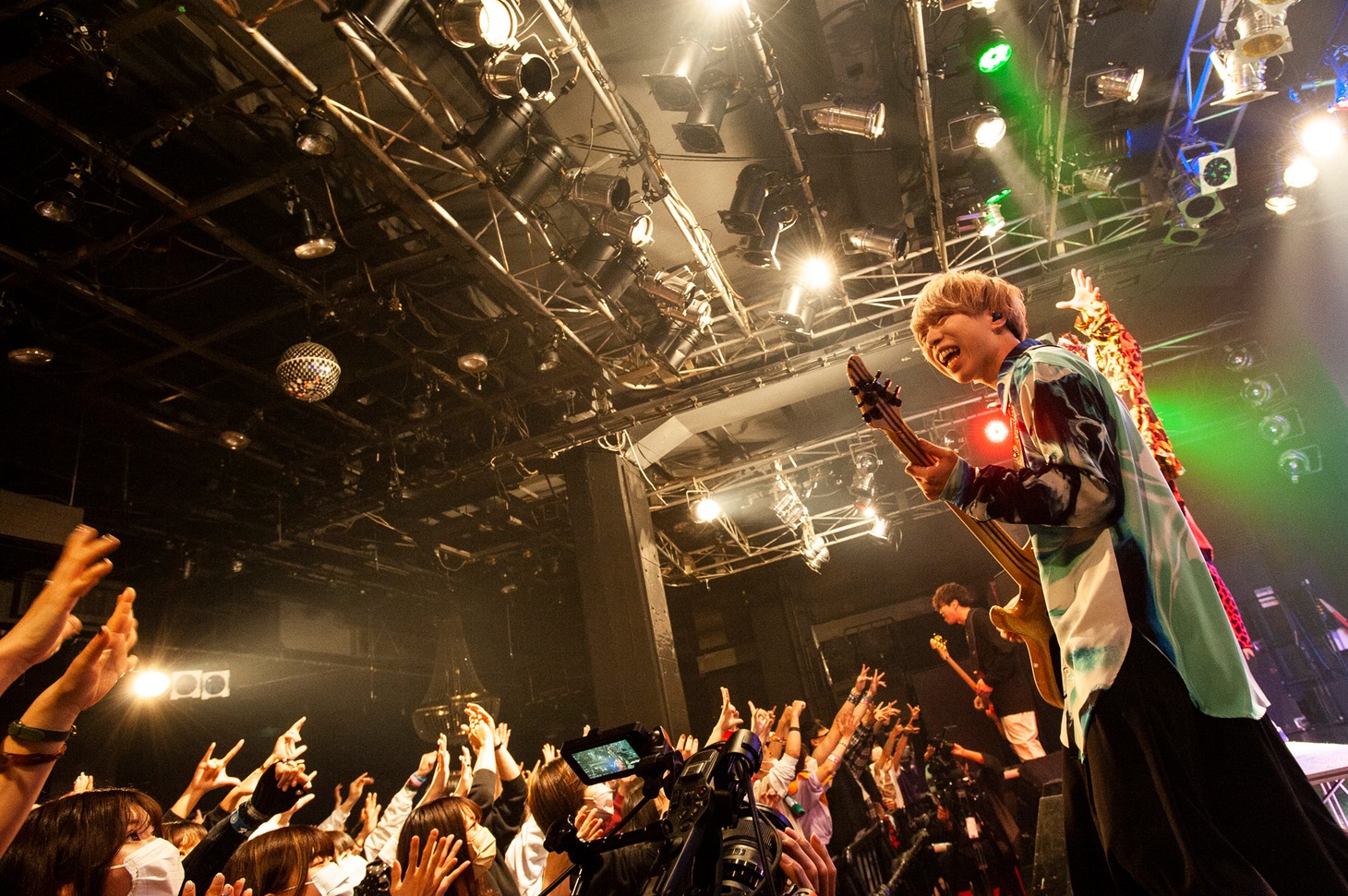 夕闇に誘いし漆黒の天使達（夜公演）（Photo by MAYUMI）