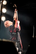 田口達也（G, Cho / Non Stop Rabbit）（Photo by MAYUMI）